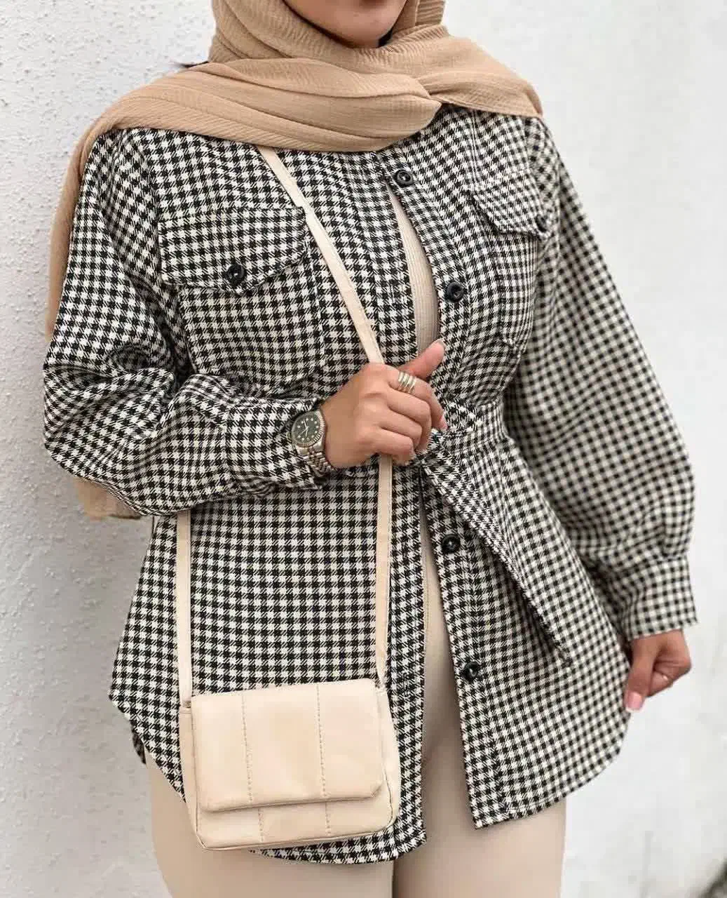 شکت پشمی|لباس|دامغان, |دیوار