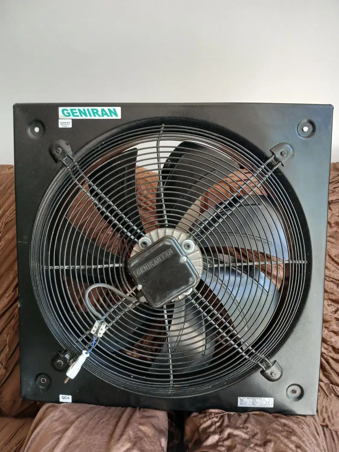 فن ، هواکش ژنیران دائم کار درحدنو|پنکه و تصفیه‌کنندهٔ هوا|اصفهان, قهجاورستان|دیوار