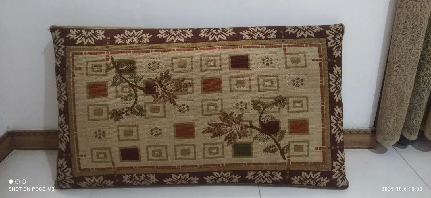 یک جفت پشتی|پشتی|الوند, |دیوار