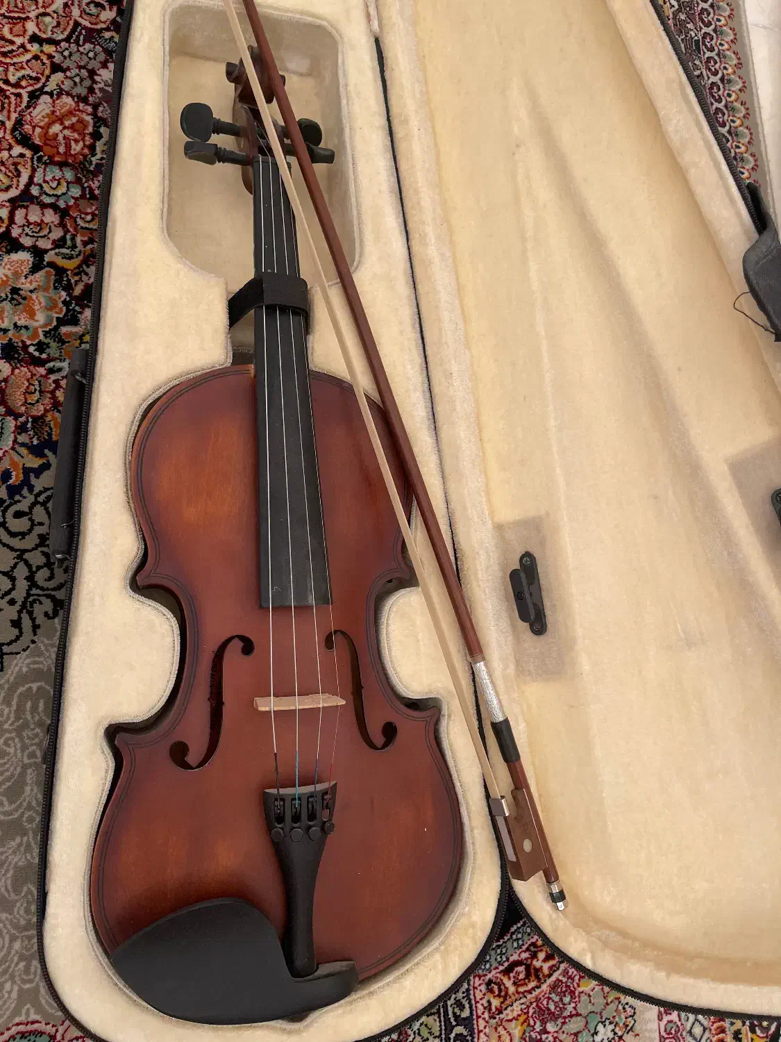 ویالون یاماها|ویولن|خمین, |دیوار