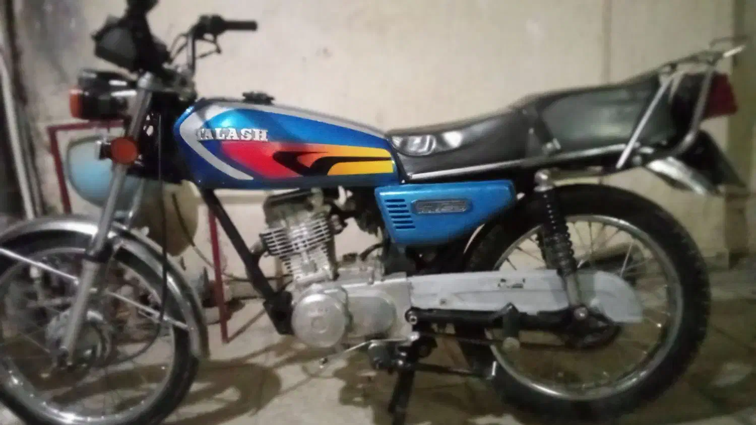 موتورهندا۱۲۵ مدل ۸۵مدارک تکمیل|موتورسیکلت|شهریار, شهرک وائین|دیوار