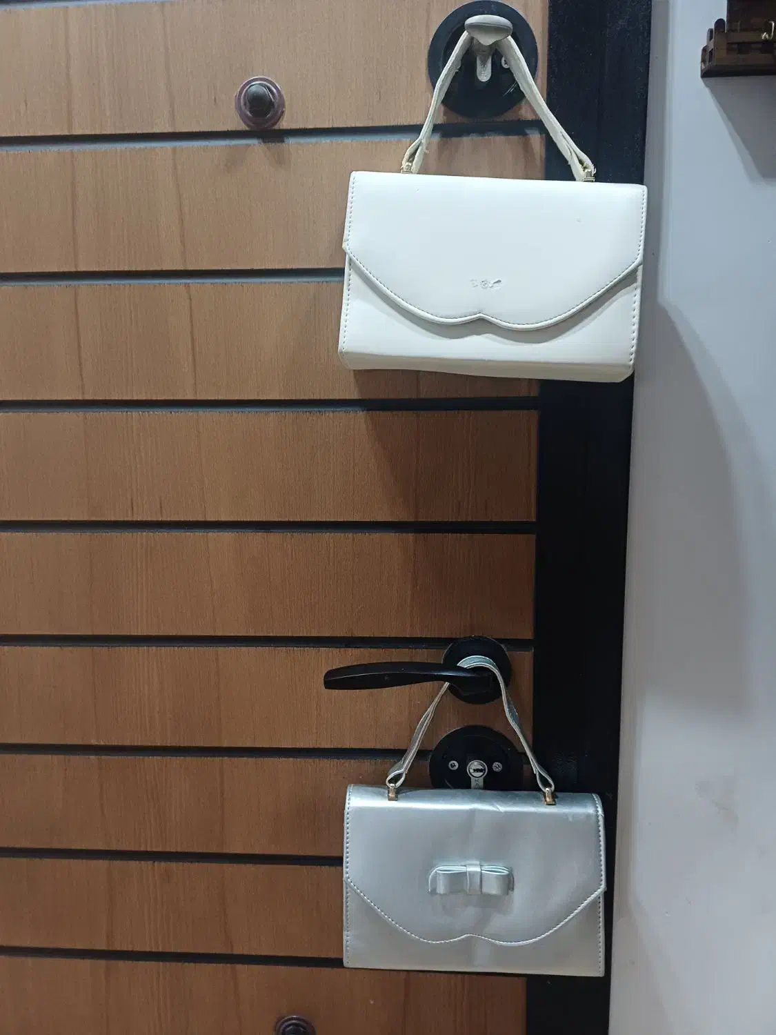 کیف مجلسی|کیف، کفش، کمربند|گرگان, |دیوار