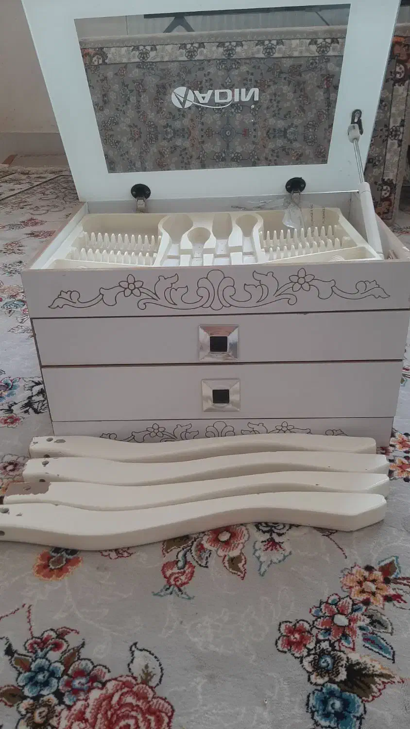 کنسول قاشق و چنگال|بوفه، ویترین، کنسول|بیرجند, |دیوار