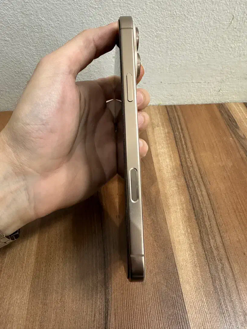 آیفون۱۶پرومکس ۲۵۶zaa|موبایل|کرمانشاه, |دیوار