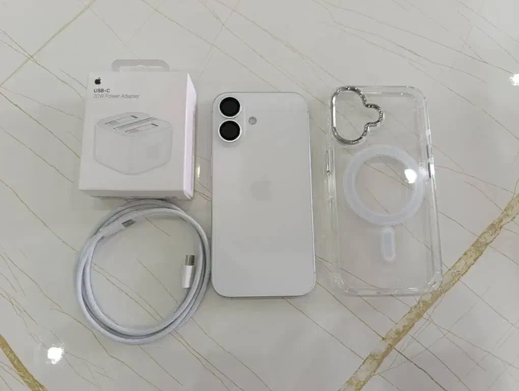 آیفون ۱۶ نرمال ۱۲۸ درحد آکبند|موبایل|رباطکریم, رباطکریم|دیوار