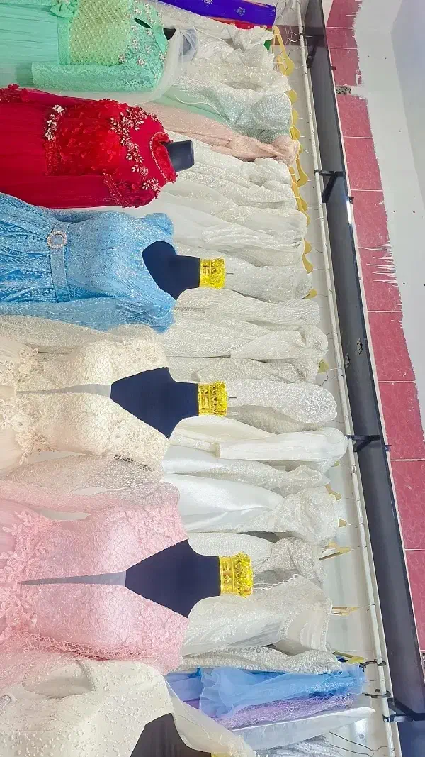 فروش مزون عروس|لباس|دهدشت, |دیوار