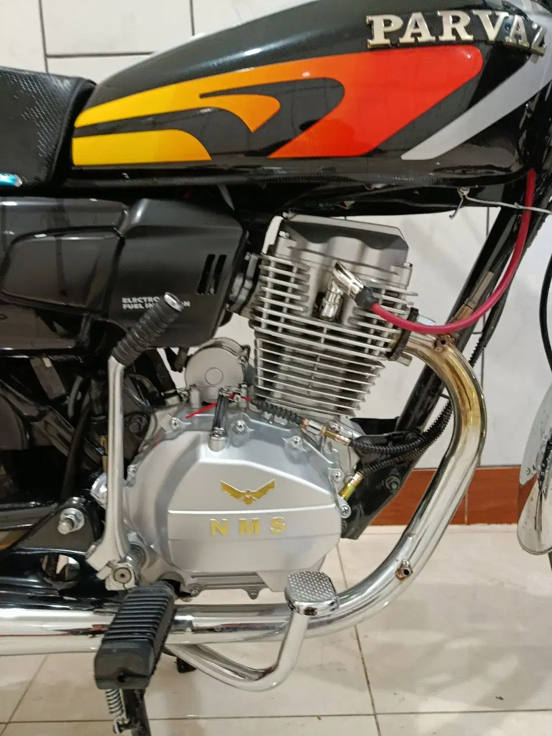 پرواز ۲۰۰ مدل ۱۴۰۳ در حد صفر|موتورسیکلت|شهرکرد, |دیوار