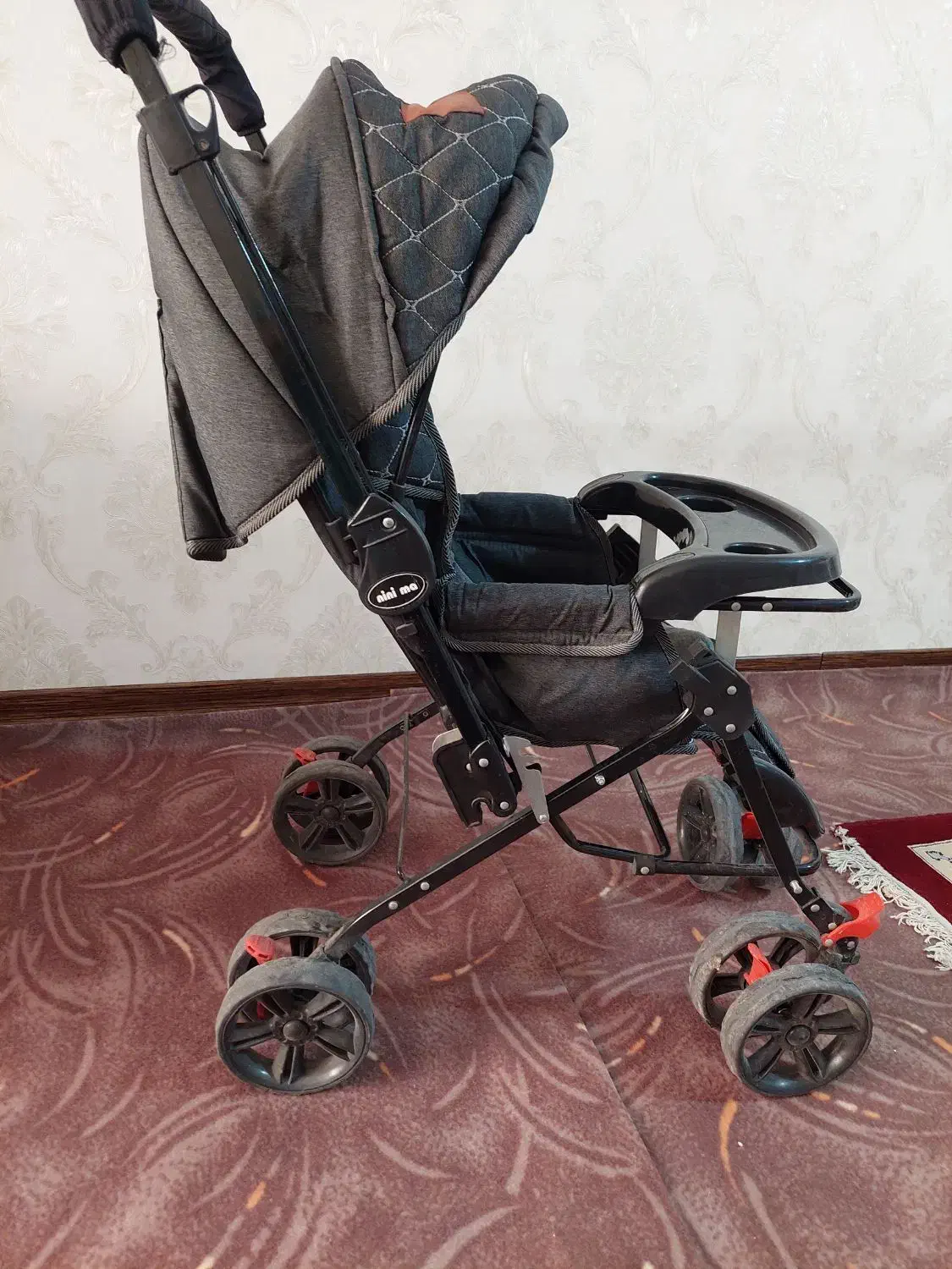 کالسکه کاملا سالم|کالسکه و لوازم جانبی|نسیم‌شهر, |دیوار