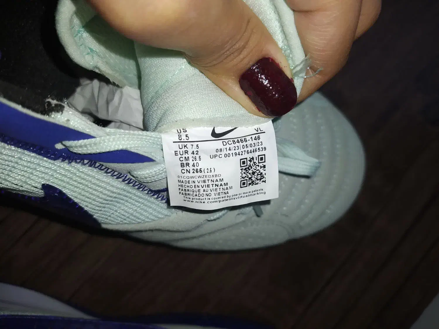 کفش نایک اصل|کیف، کفش، کمربند|قروه, |دیوار