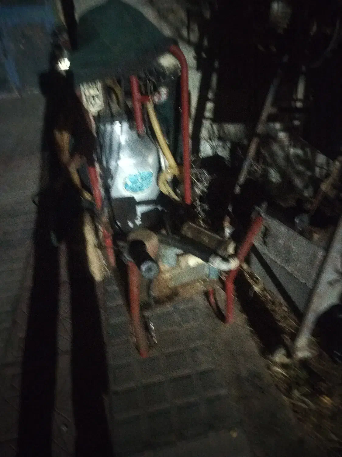 شیردوش در حدنو|ماشینآلات صنعتی|جغتای, |دیوار