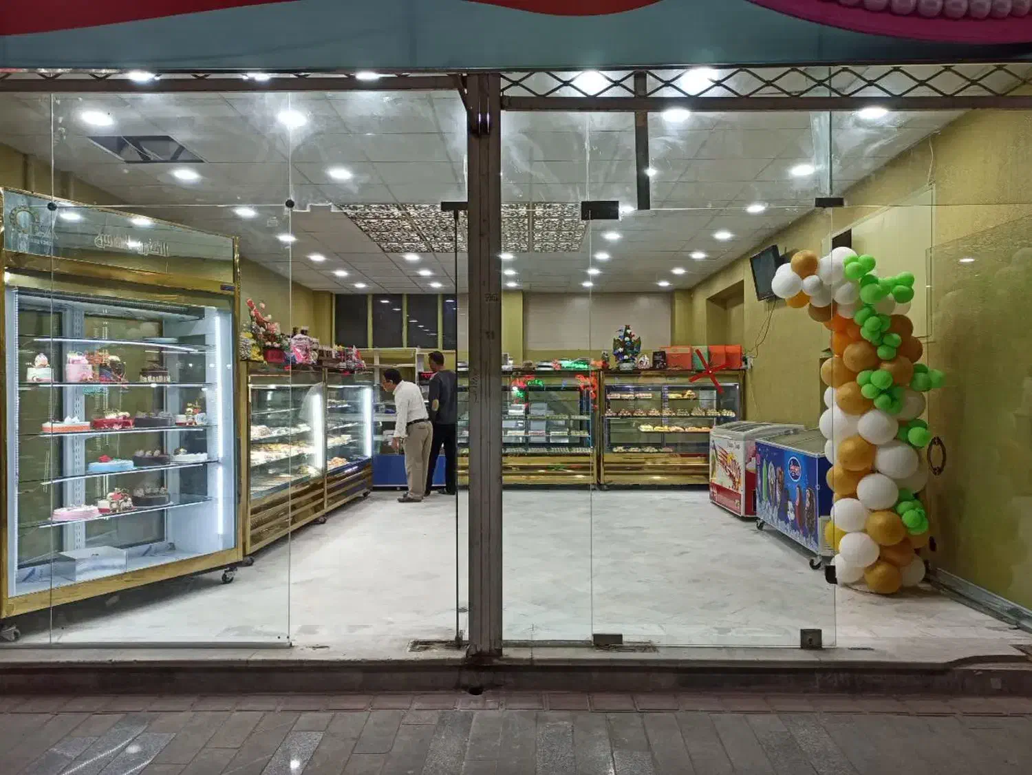 مغازه تجاری دائم|فروش مغازه و غرفه|کاشمر, |دیوار