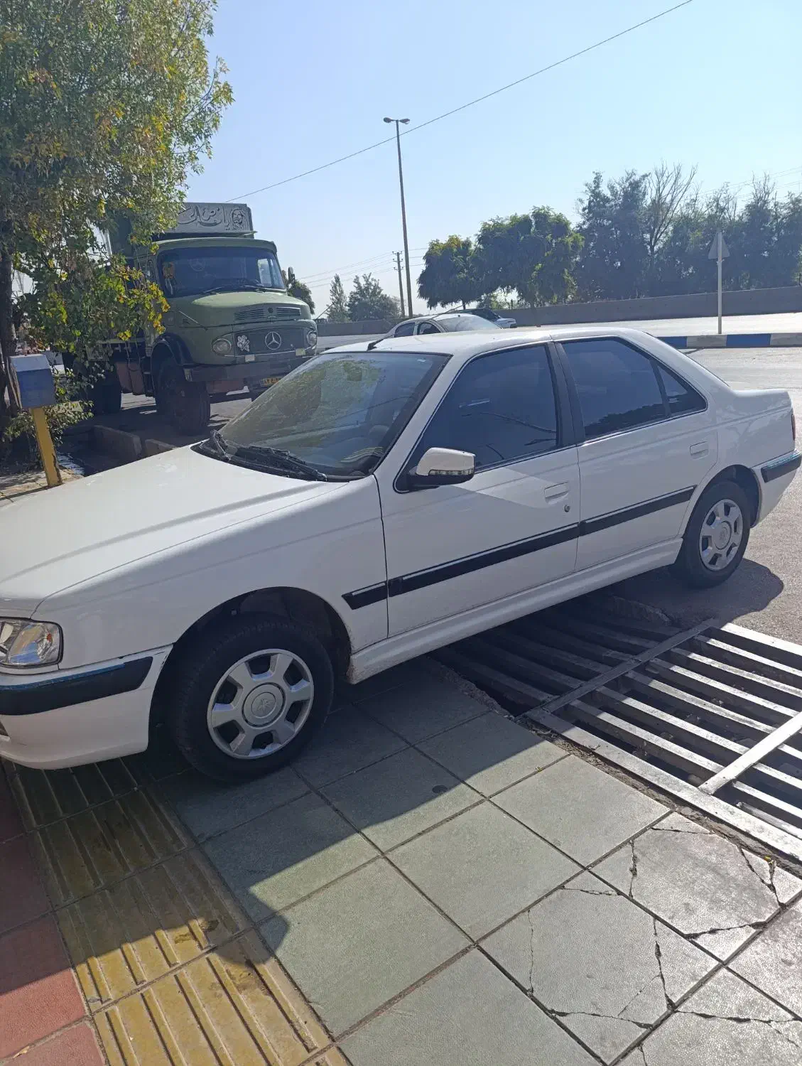 پژو پارس|خودرو سواری و وانت|قزوین, |دیوار