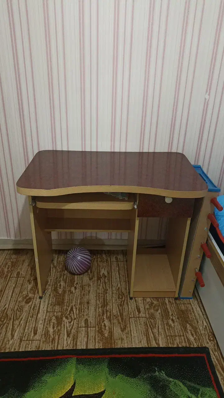 میز کامپیوتر|میز تحریر و کامپیوتر|محمدیه-قزوین, |دیوار