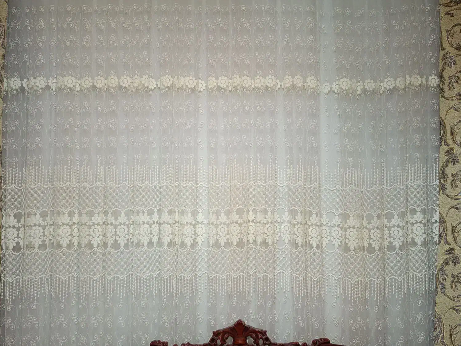 پرده عرض ۳ متر در حد نو|پرده، رانر، رومیزی|تاکستان, |دیوار