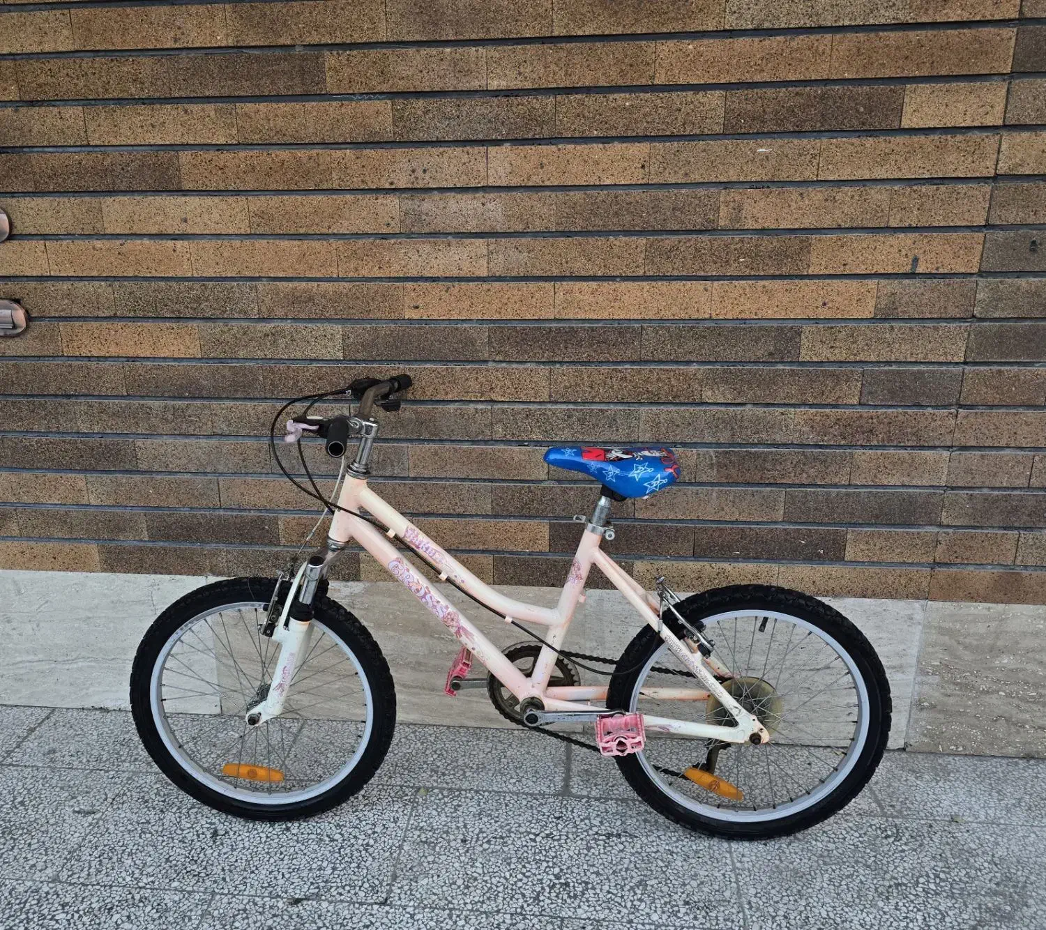 دوچرخه سایز۲۰دنده ای ویواتایوانی بدنه آلمینیوم صفر|دوچرخه، اسکیت، اسکوتر|مشهد, آزادشهر|دیوار