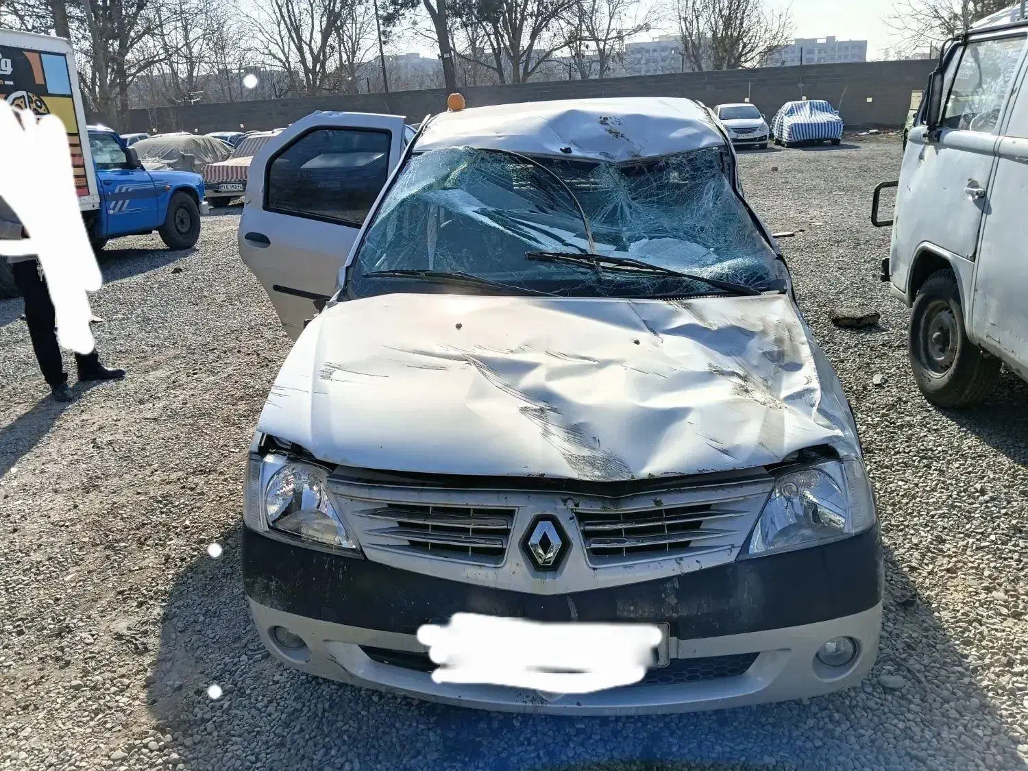 تندر نود تصادفی|خودرو سواری و وانت|اندیشه, اندیشه فاز ۳|دیوار