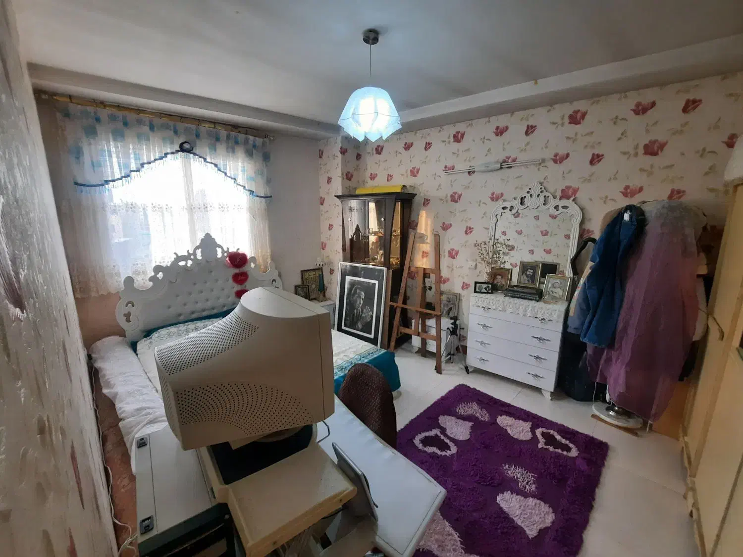 سرویس خواب تخت دونفره سفید شهریار نو|تخت و سرویس خواب|شهریار, کهنز|دیوار