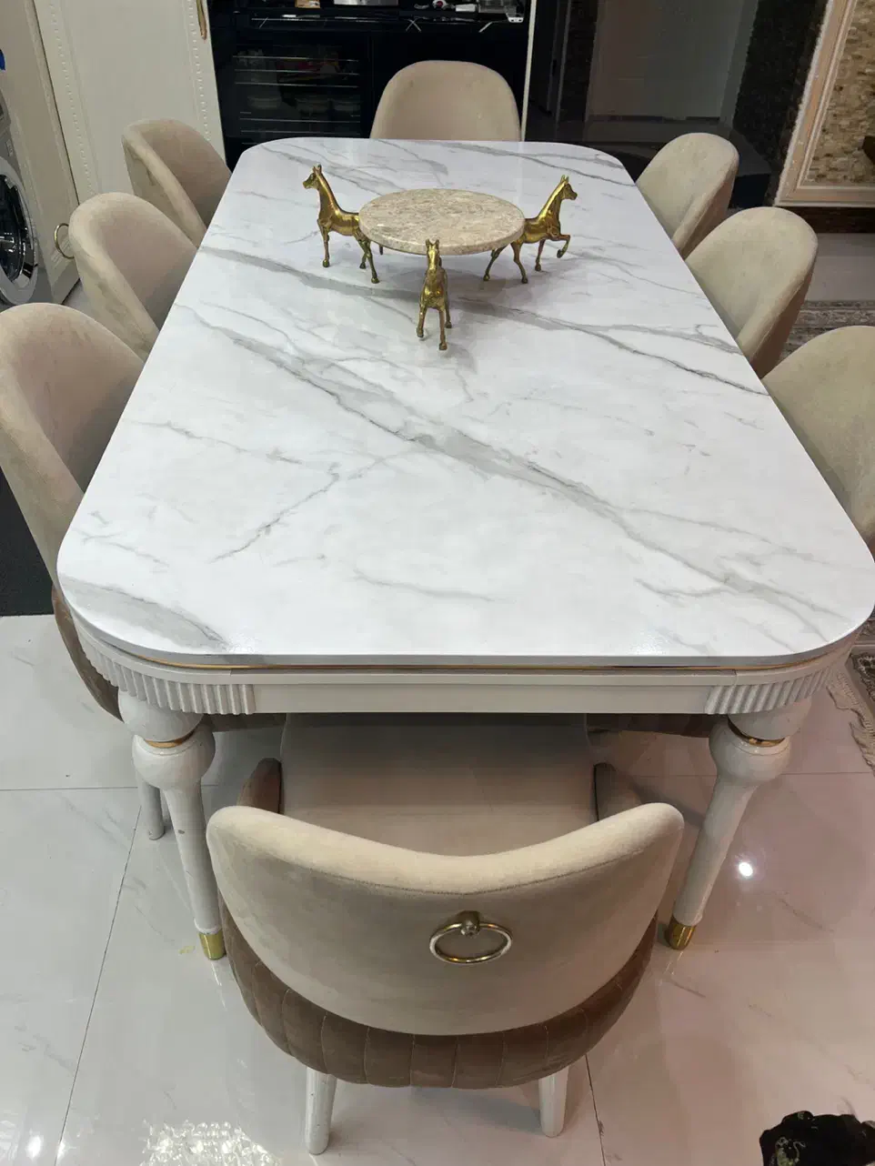 میز غذاخوری|میز و صندلی غذاخوری|خمین, |دیوار