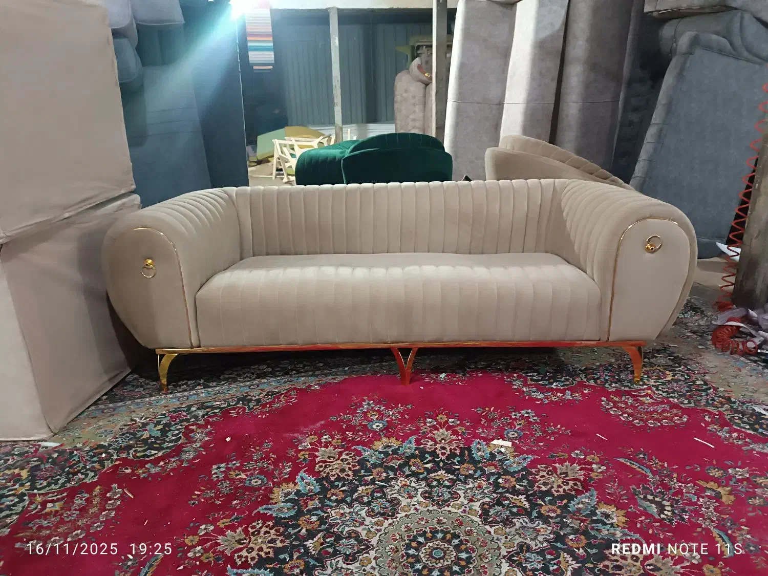 مبلمان محمد|مبلمان خانگی و میز عسلی|کرج, کارخانه قند|دیوار