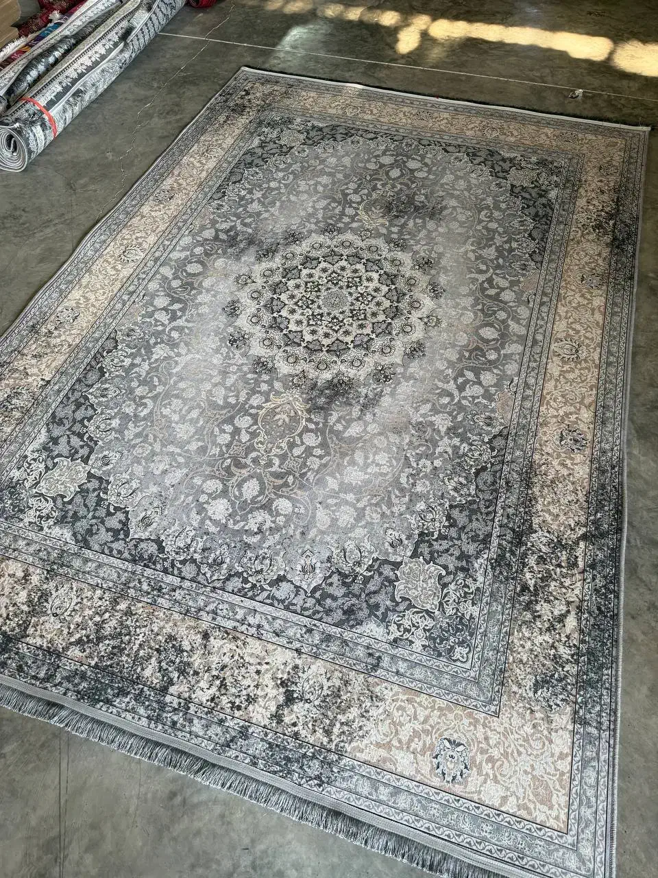 روفرشی کشدار|روفرشی|رشت, بازار|دیوار