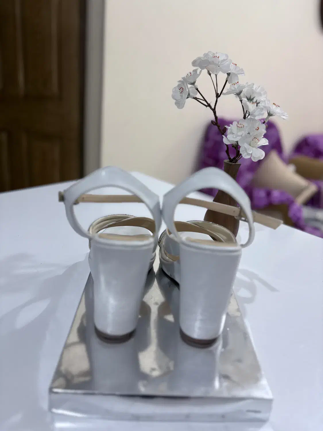 کفش مجلسی سفید نگینی|کیف، کفش، کمربند|رشت, کوی امام رضا|دیوار