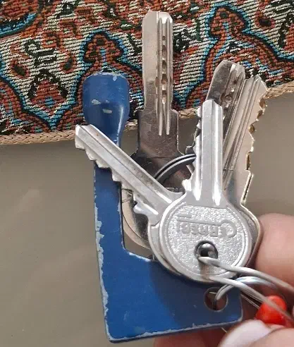 دسته کلید این مدلی گم کردم|اشیا|ساوه, |دیوار