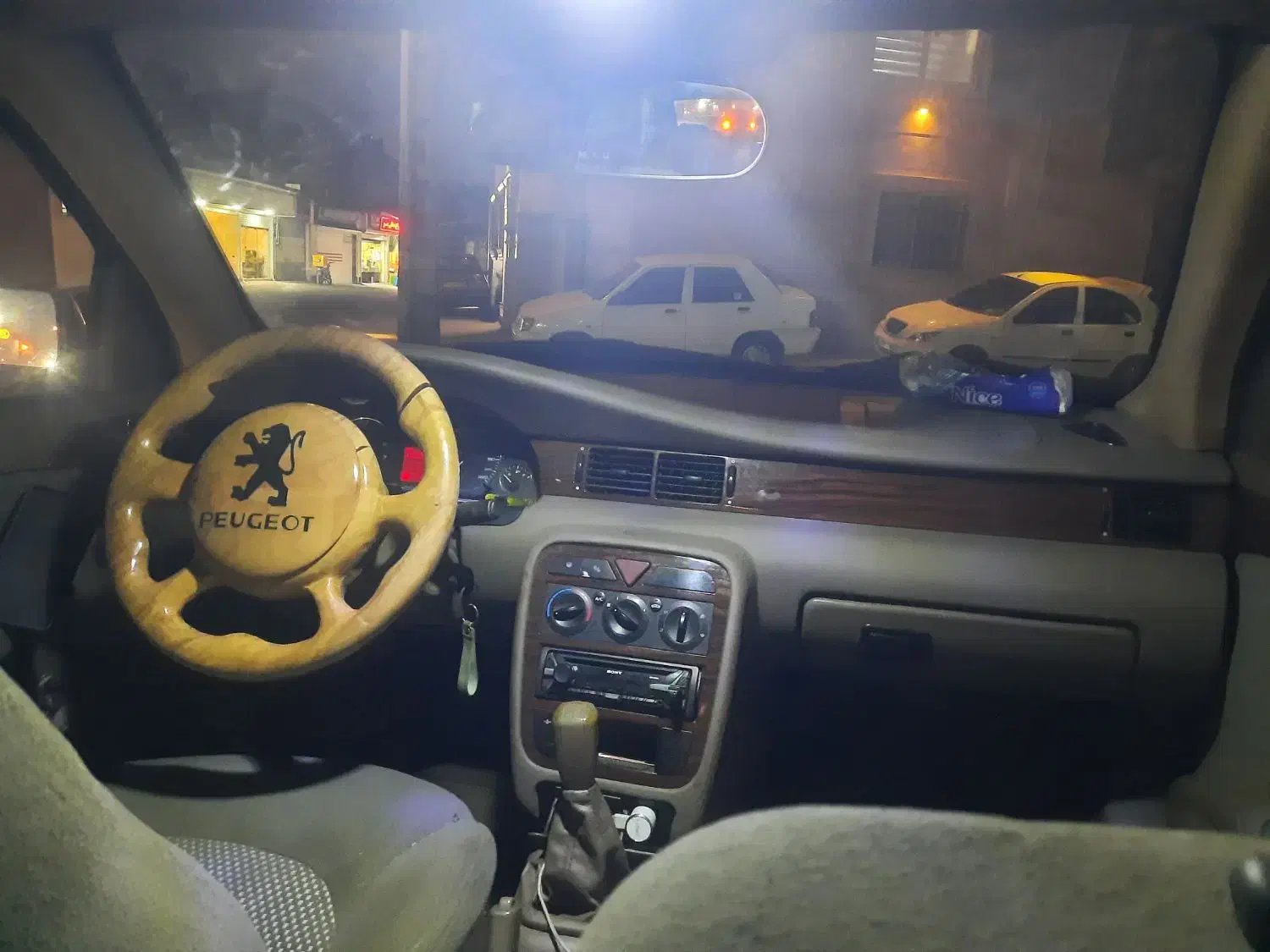 تاکسی مدل ۴۰۱ گردشی در جمعه دوگانه سوز شرکتی|خودرو سواری و وانت|رشت, پیرکلاچای|دیوار