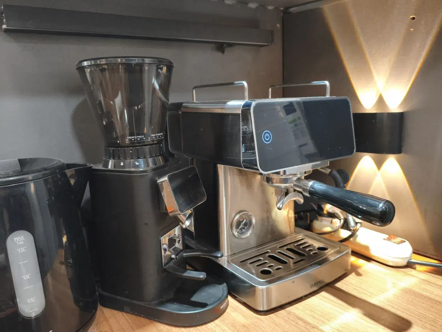 فروش قهوه ساز و آسیاب در حد خیلی تمیز|سماور، چای‌ساز، قهوه‌ساز|امیدیه, |دیوار