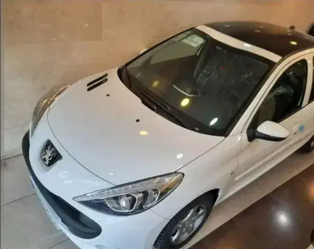 207 پانوراما اتوماتیک ارتقا یافته|خودرو سواری و وانت|همدان, |دیوار