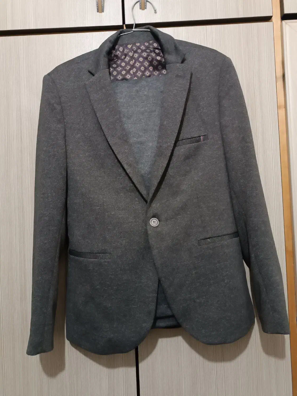 کت و شلوار|لباس|الیگودرز, |دیوار