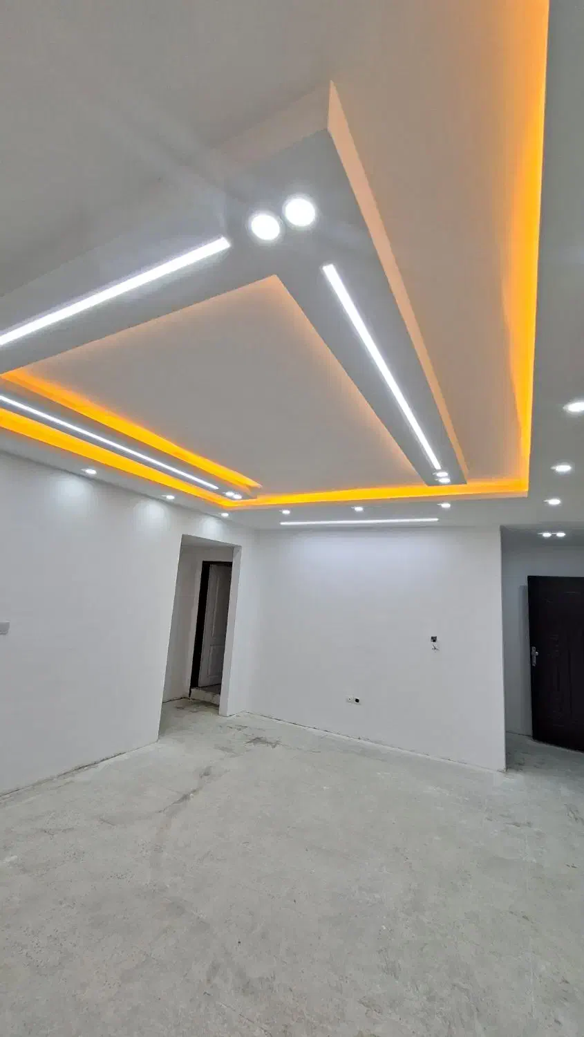 واحد بزرگ خیابان سرزمین|فروش آپارتمان|هشتگرد, شهرک آپادانا|دیوار