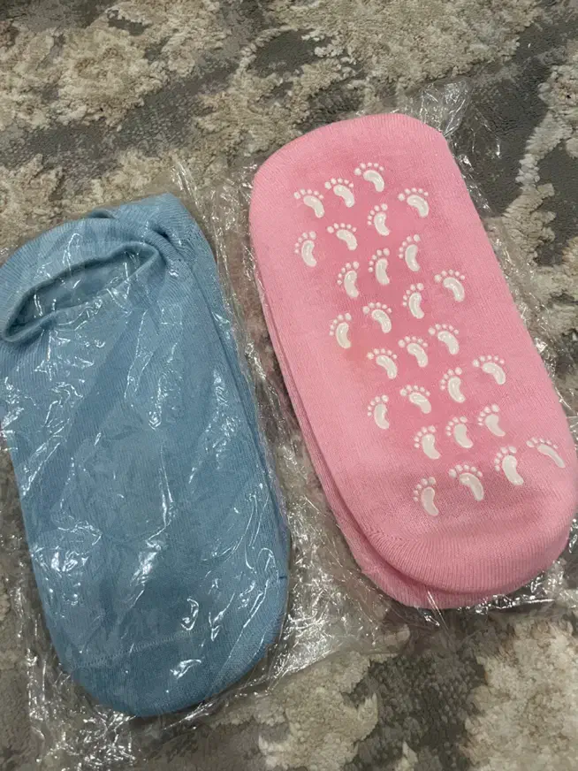 گوشگیر تاشو و جوراب سیلیکونی|لباس|کرج, گلشهر|دیوار