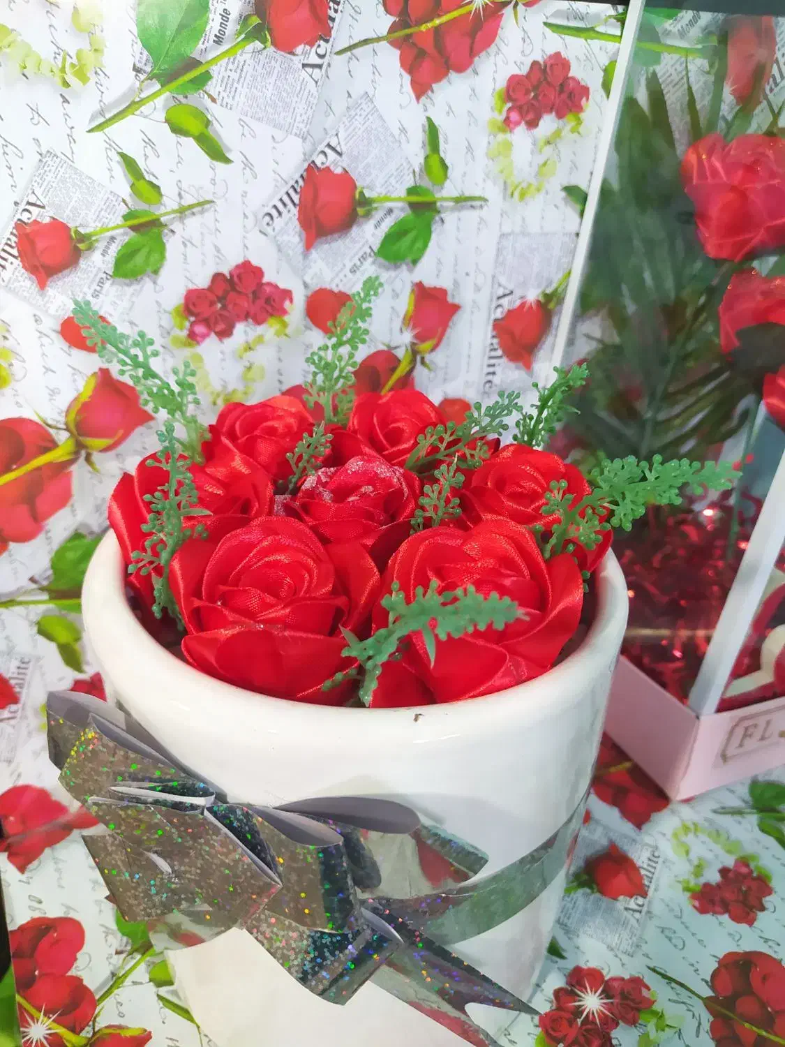 باکس گل ربانی اکلیری|گل مصنوعی|کرمان, |دیوار