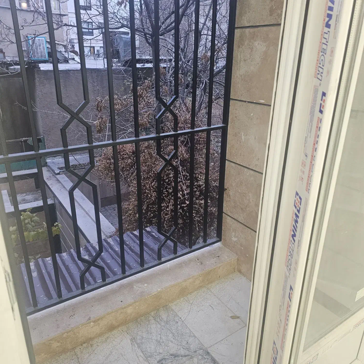 ۱۲۰ متر فول نوساز اوقاف ازادگان تخلیه