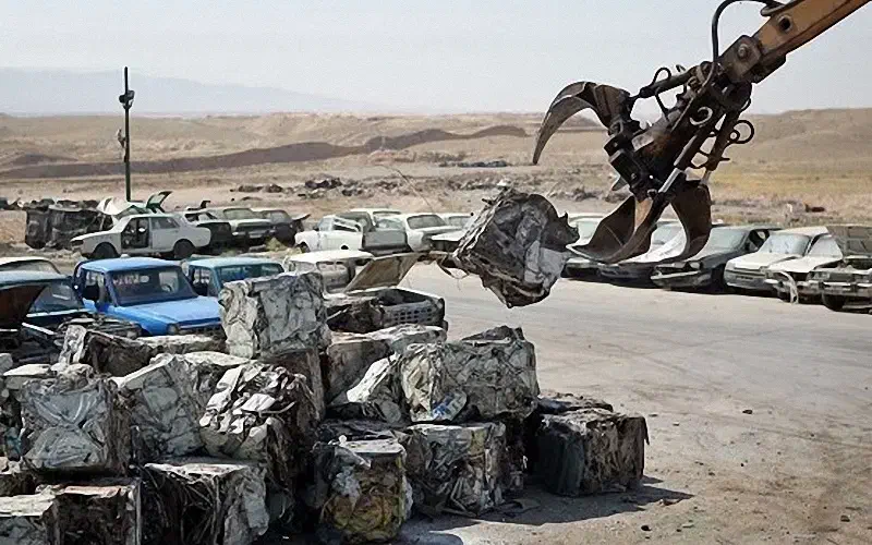 خریدار خودرو فرسوده و خودرو های تصادفی|خدمات موتور و ماشین|خمینی‌شهر, |دیوار