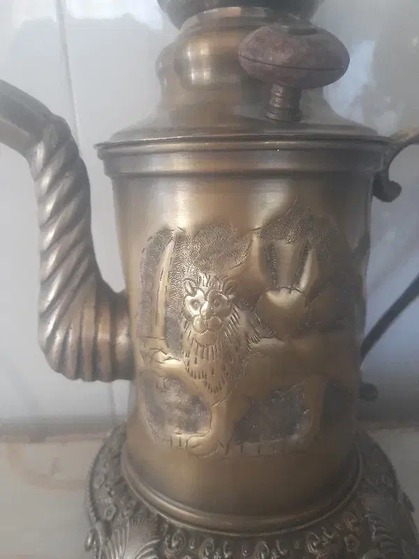 سماور زقالی خیلی قدیمی|کلکسیون اشیاء عتیقه|نیشابور, ریوند|دیوار