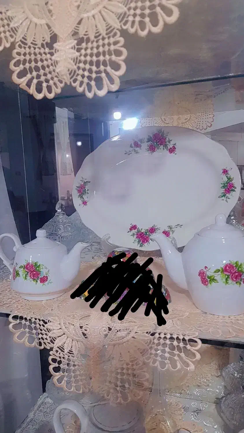 ظرف های چینی گل سرخی|ظروف سرو و پذیرایی|دابودشت, |دیوار