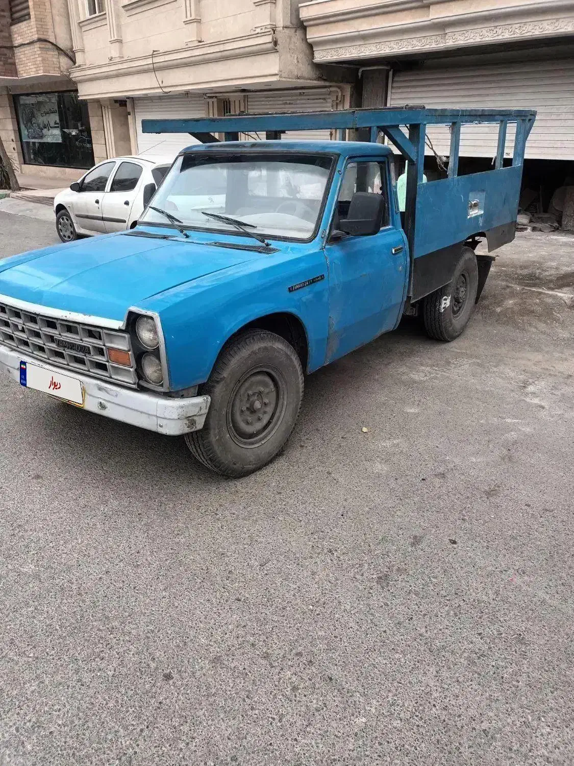 نیسان مدل ۸۷|خودرو سواری و وانت|قم, باغ کرباسی|دیوار