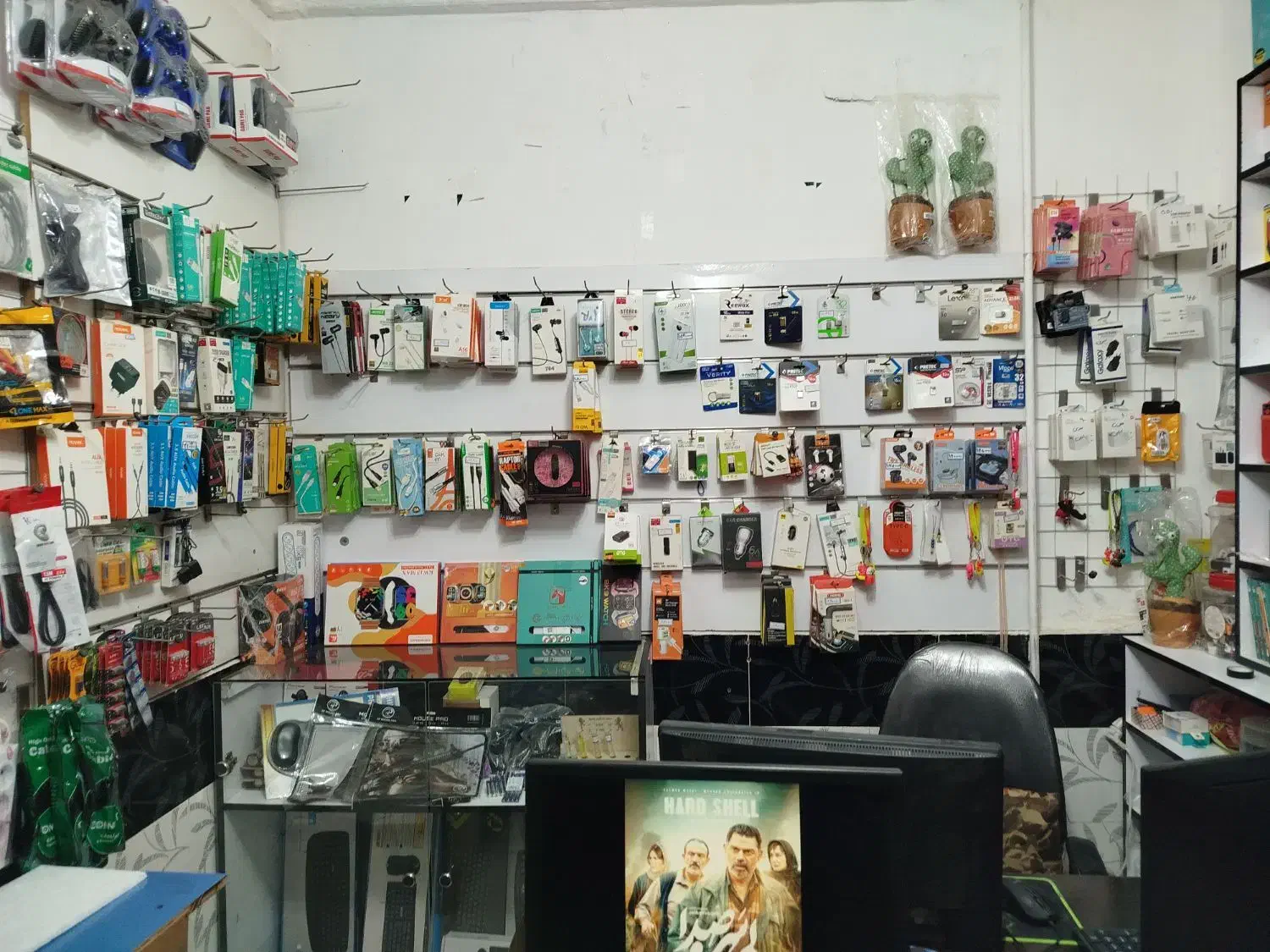 فلش.مموری فیلم و آهنگ و لوازم جانبی ارسال رایگان|لوازم جانبی موبایل و تبلت|مشهد, شهید قربانی|دیوار