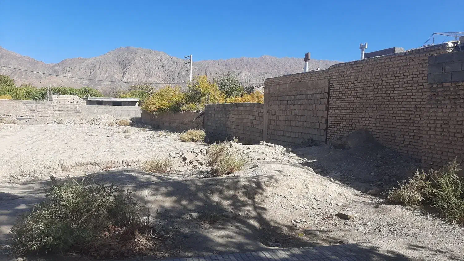 زمین درکرمان شهرستان گلباف|فروش زمین و ملک کلنگی|گلباف, |دیوار