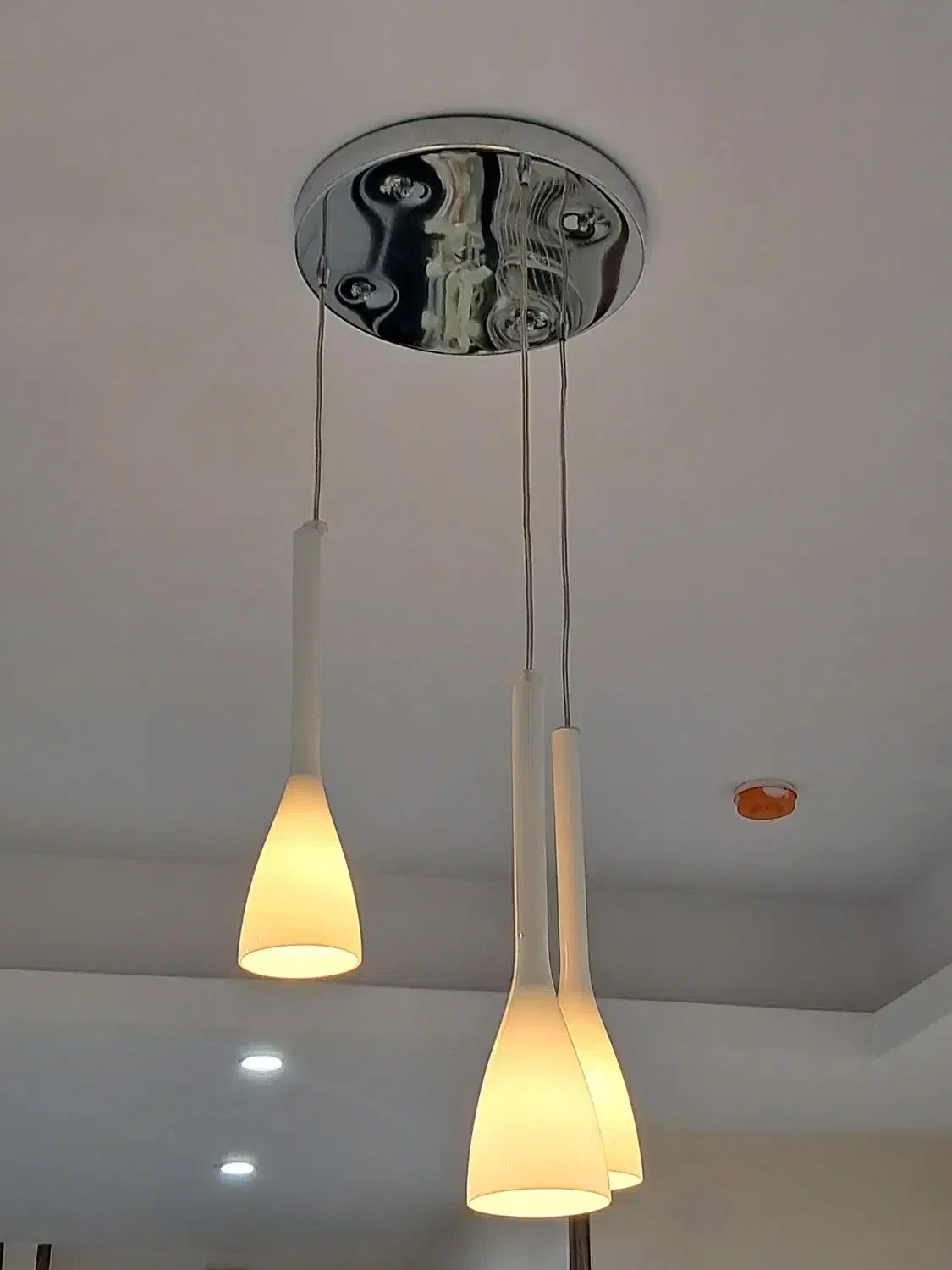 لوستر سه تایی هارمونی|لوستر و چراغ آویز|کرج, باغستان|دیوار