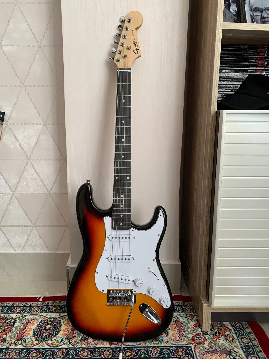 گیتار الکتریک|گیتار، بیس، امپلیفایر|سنندج, |دیوار