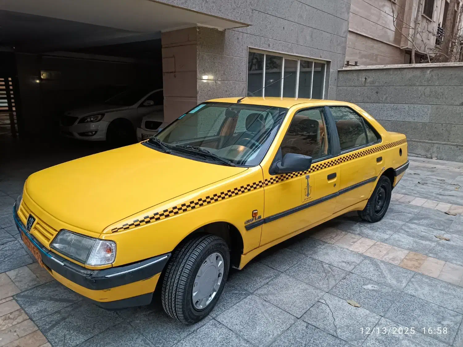 تاکسی خطی پژو ۴۰۵ مدل ۱۳۹۵|خودرو سواری و وانت|کرج, چهارصد دستگاه|دیوار