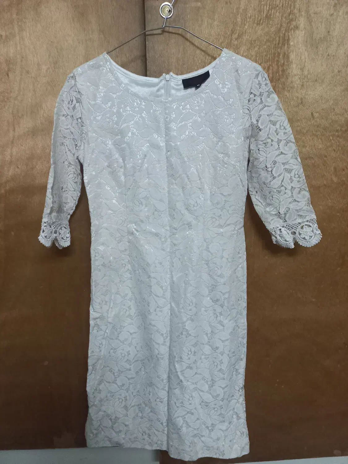 لباس مجلسی|لباس|دماوند, دماوند|دیوار