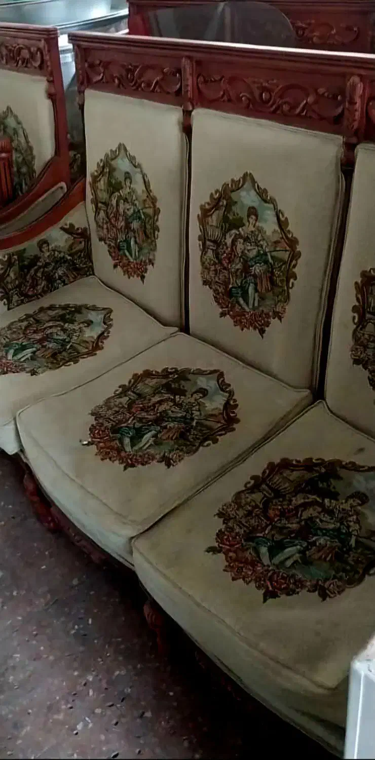 مبل کتیبه ای ۹ نفره تمام چوب|مبلمان خانگی و میز عسلی|تبریز, |دیوار