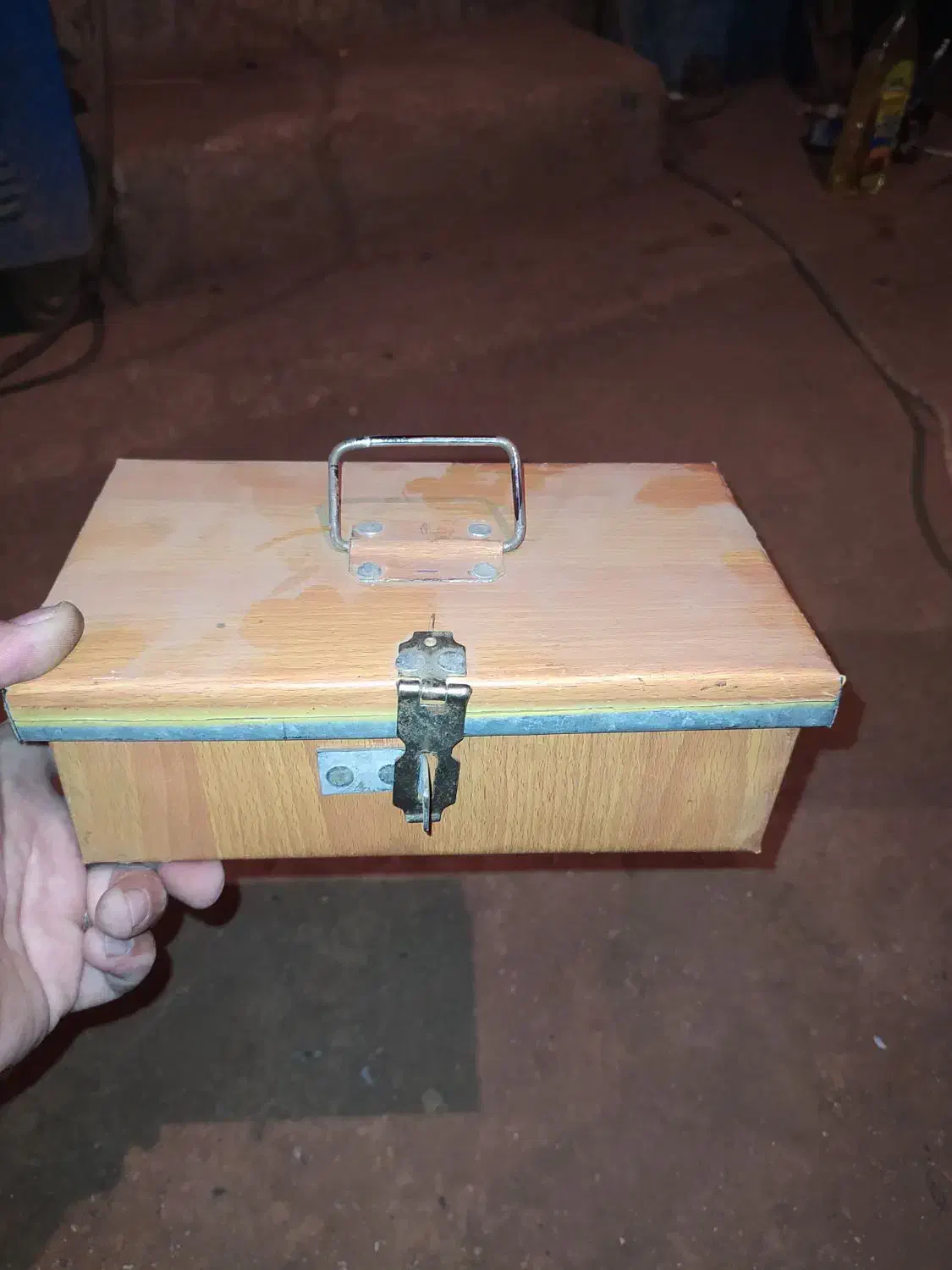 جعبه فلزی|ابزارآلات|سرپل ذهاب, |دیوار