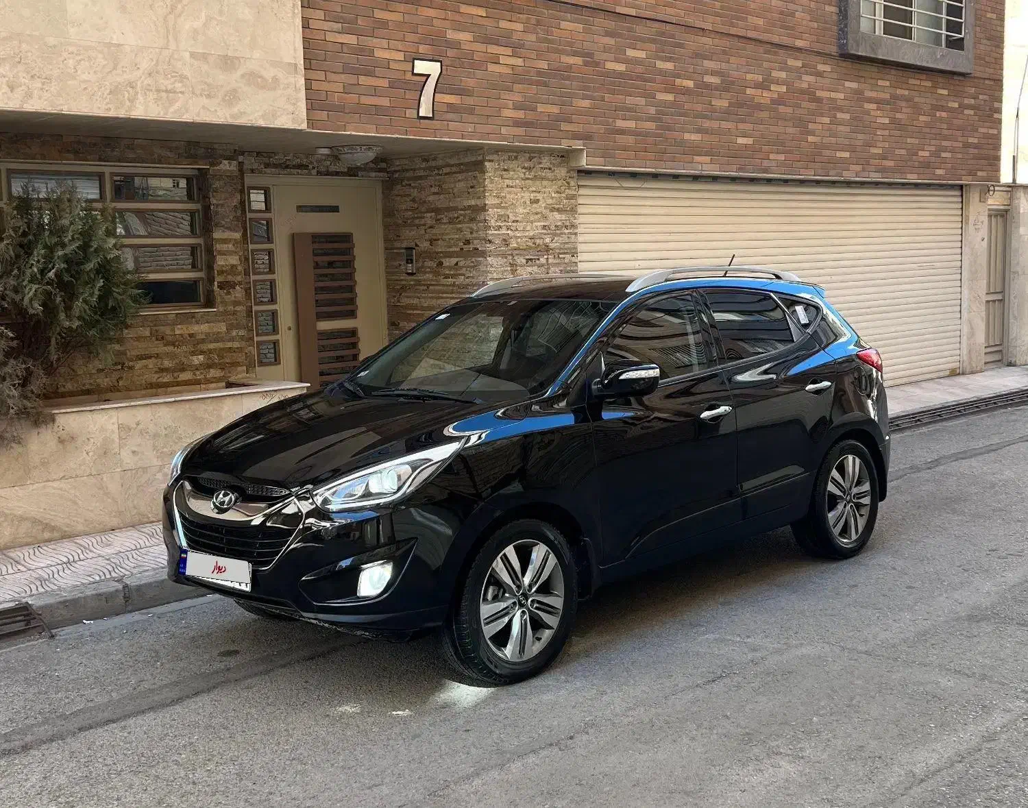 توسان ۲۰۱۵ درجه۱ استثنایی|خودرو سواری و وانت|اردبیل, |دیوار