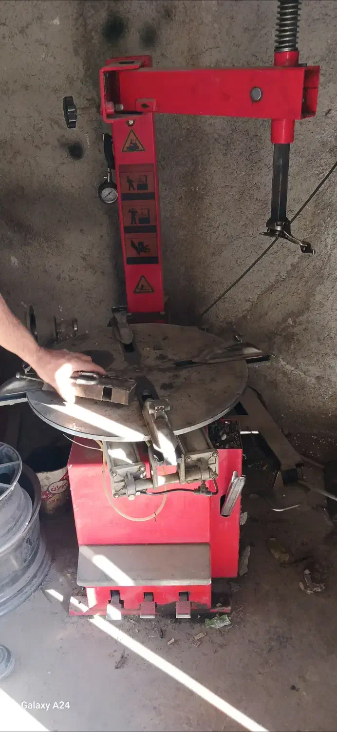 دستگاه بالانس و لاستیکدرار خودرو|ماشین‌آلات صنعتی|محمدشهر, سیدآباد|دیوار