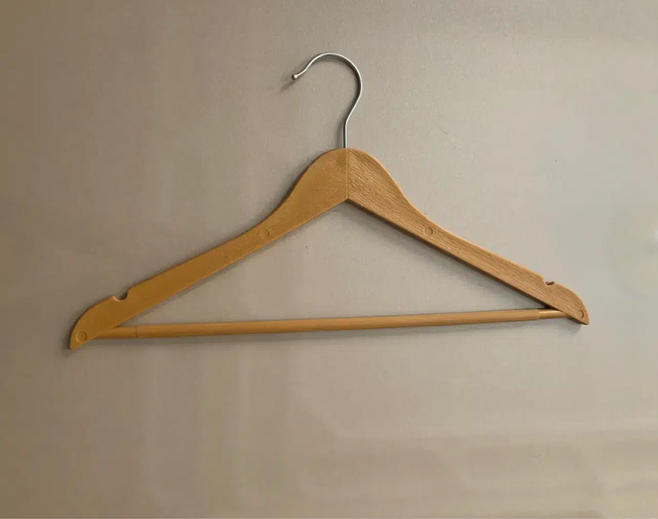 چوب لباس(رگال)|بندرخت و رخت‌آویز|تبریز, |دیوار