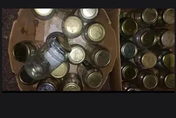 شیشه رب ، ترشی ، خیارشور و..|ظروف نگهدارنده، پلاستیکی، یک‌بارمصرف|مشهد, رضاشهر|دیوار